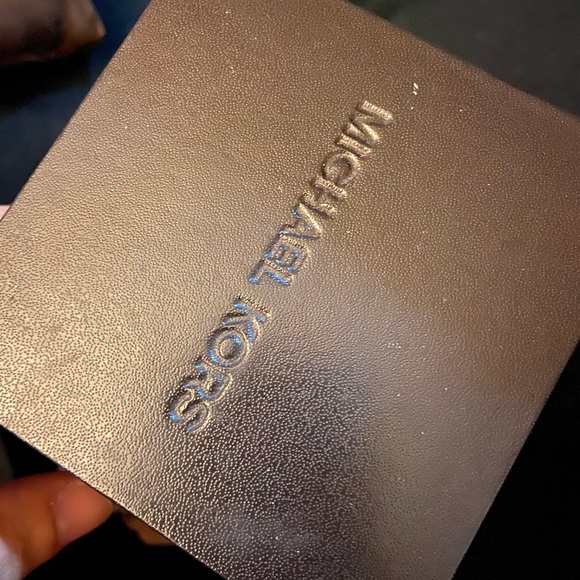 Michael Kors watch - Picture 3 of 11